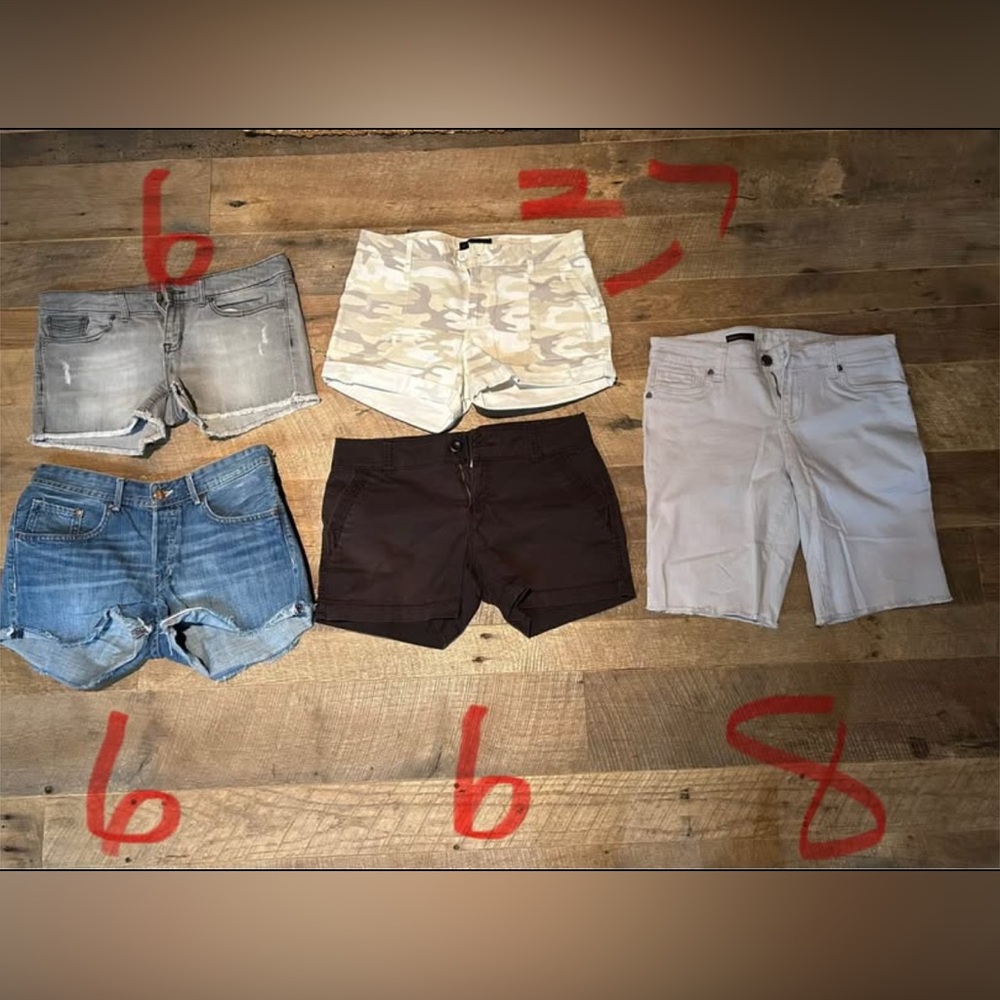 Brands …
Sanctuary 
Gap
Kut
Maurices
Boyfriend